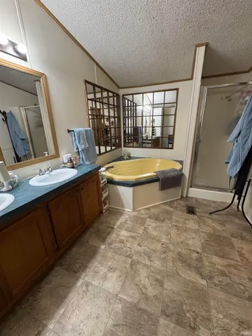 $269,000 | 5180 East 1200 South, Haubstadt, IN 47639