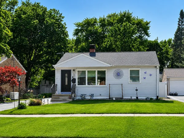 $348,900 | 218 North Marion Avenue, Bartlett, IL 60103