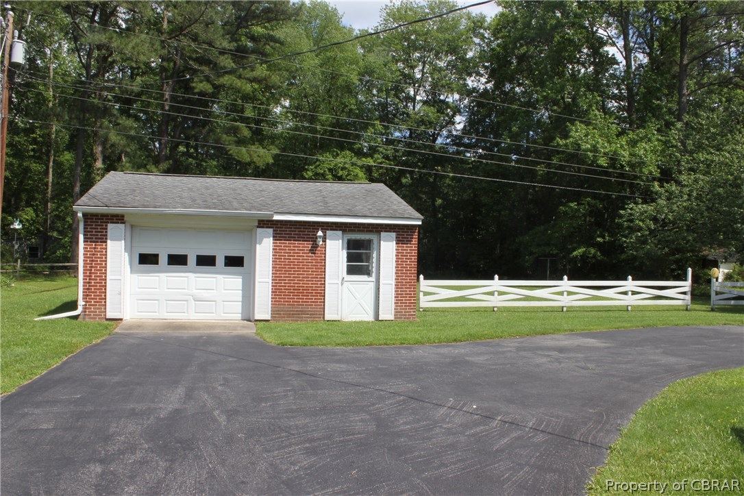 232 Pine Hall Road Mathews, VA 23109 - Photo 6 of 23