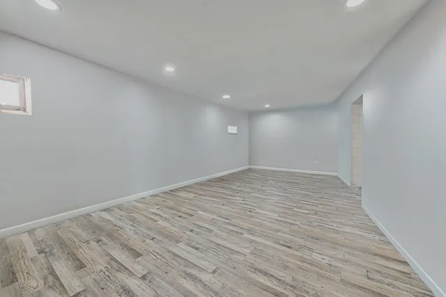 $670,000 | 267 Roquette Avenue, Floral Park, NY 11001