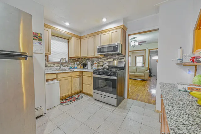 $670,000 | 267 Roquette Avenue, Floral Park, NY 11001