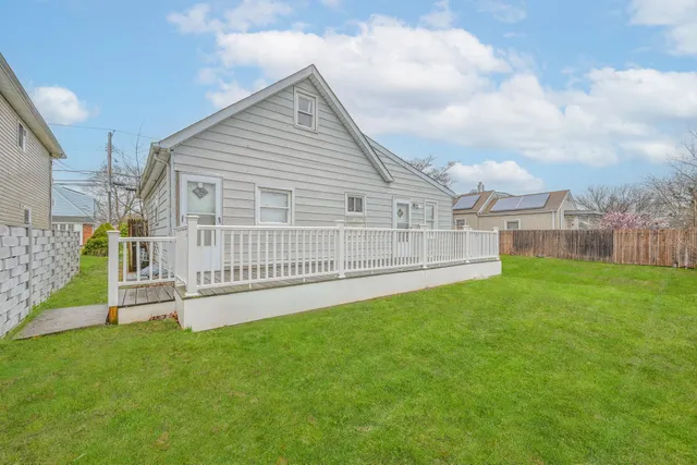 $670,000 | 267 Roquette Avenue, Floral Park, NY 11001