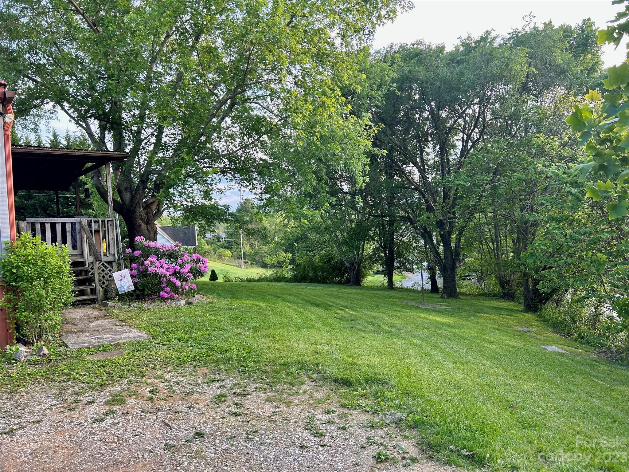 1362 Alexander Road Leicester, NC 28748 - Photo 30 of 30 Gallery Image 30