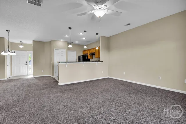 $1,850 | 975 Canyon Oak Loop, Richmond Hill, GA 31324