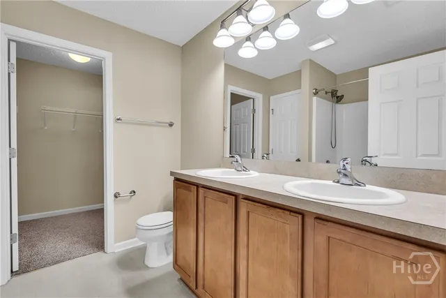 $1,850 | 975 Canyon Oak Loop, Richmond Hill, GA 31324