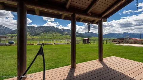 $1,247,000 | 87 Dew Drop Lane, Bedford, WY 83112