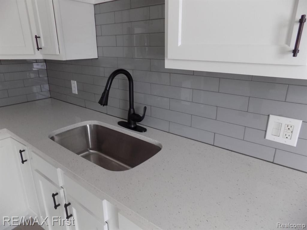 47896 Forbes Street Chesterfield, MI 48047 - Photo 12 of 24