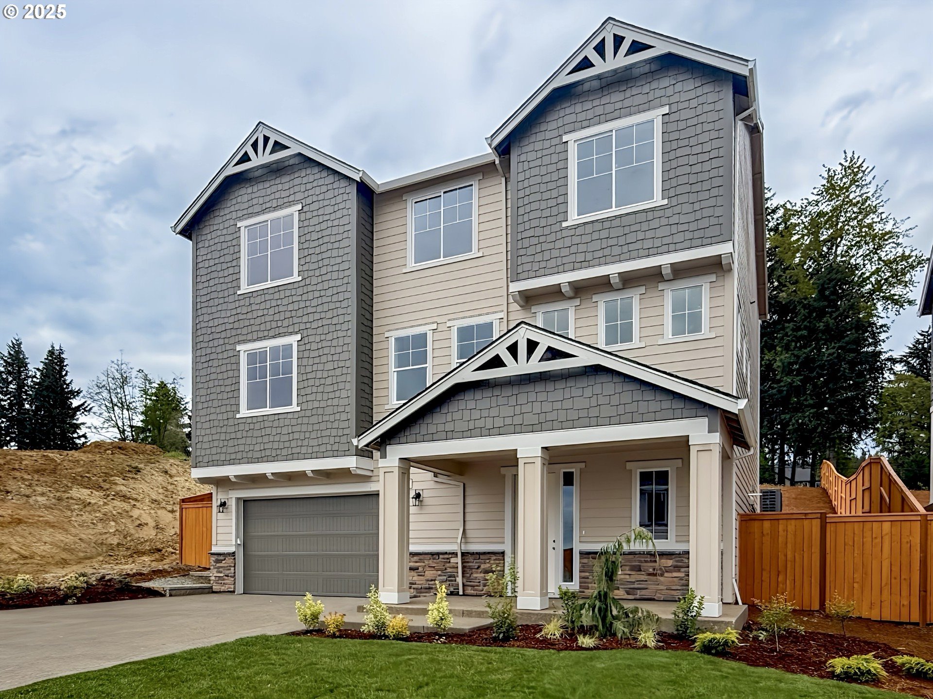 2190 Northeast Ridge Run Lane Estacada, OR 97023 - Photo 1 of 45 Gallery Image 1