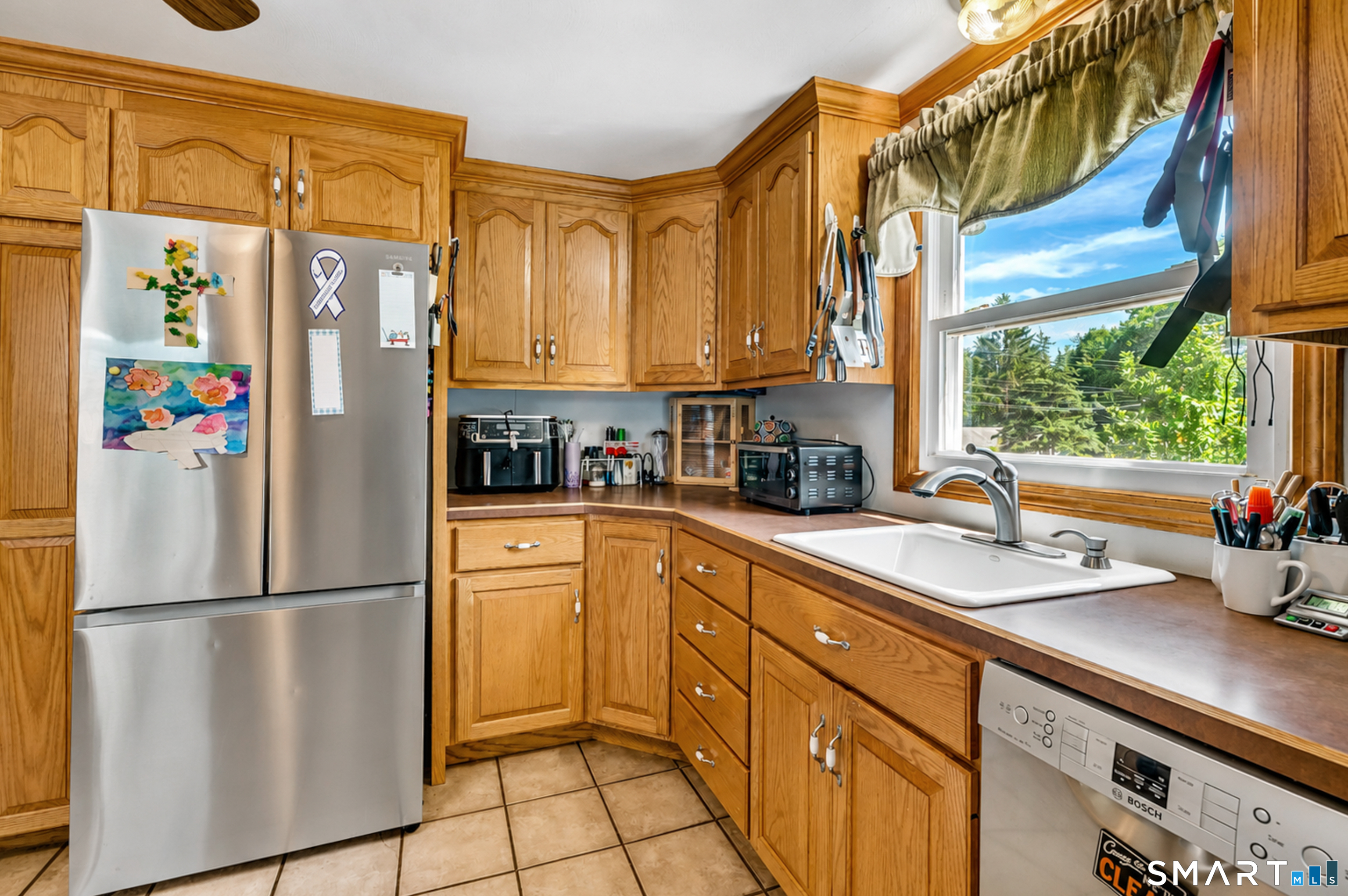 205 Mines Road Bristol, CT 06010 - Photo 12 of 40 Gallery Image 12