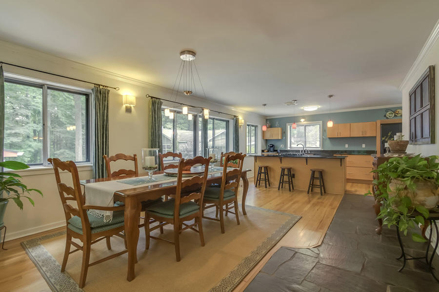 109 Oneida Lane Oak Ridge, TN 37830 - Photo 14 of 40 14_OneidaLane_109_Dining03