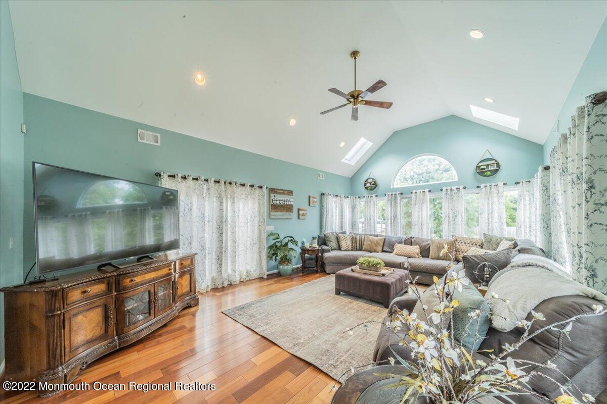 257 Ford Road Howell, NJ 07731 - Photo 17 of 67 17-257 ford rd (16 of 67)