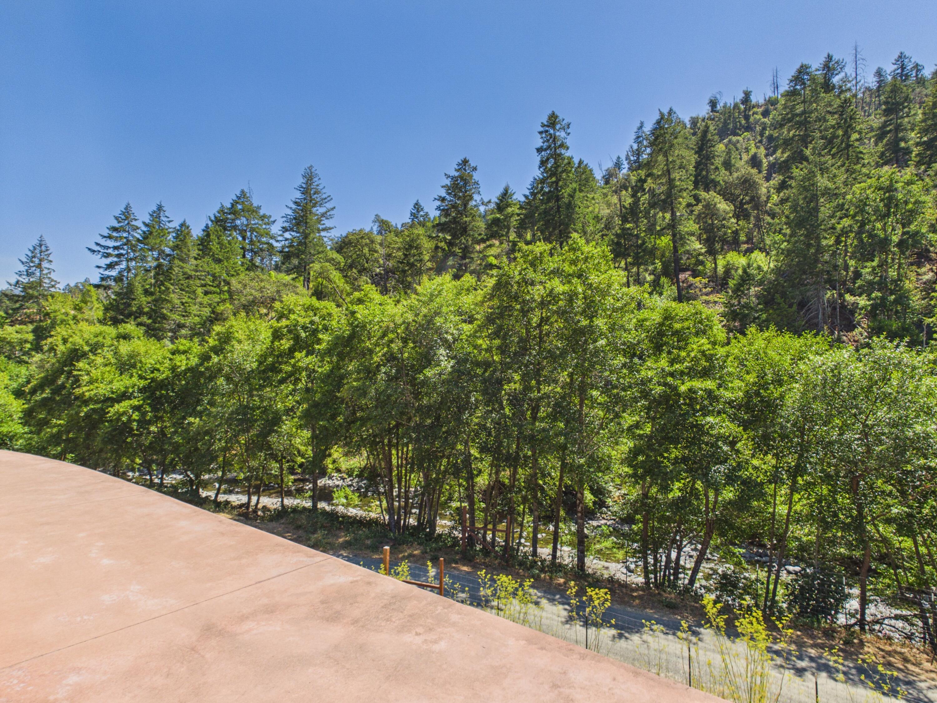 22689 Alderpoint Road Alderpoint, CA 95511 - Photo 69 of 146 Gallery Image 69