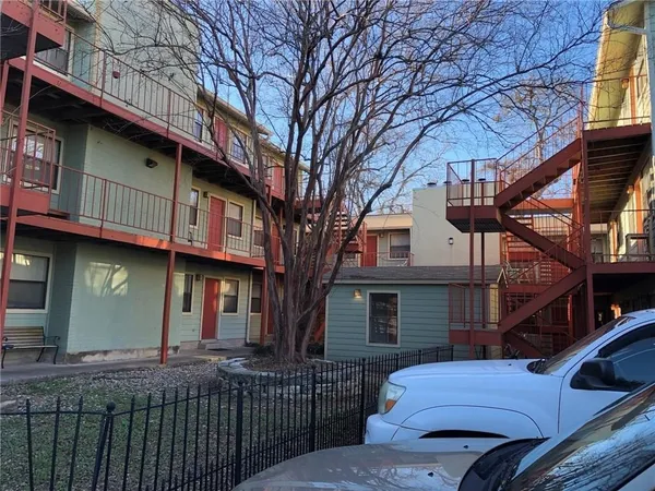 $139,900 | 4405 Avenue A, Unit 14, Austin, TX 78751