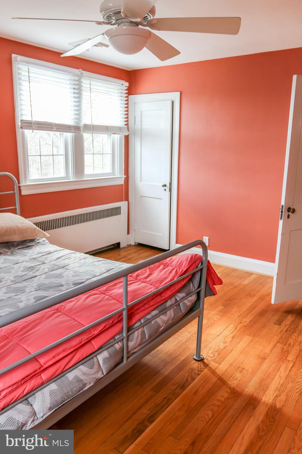 4208 Fordham Road Baltimore, MD 21229 - Photo 15 of 37 Bedroom 1