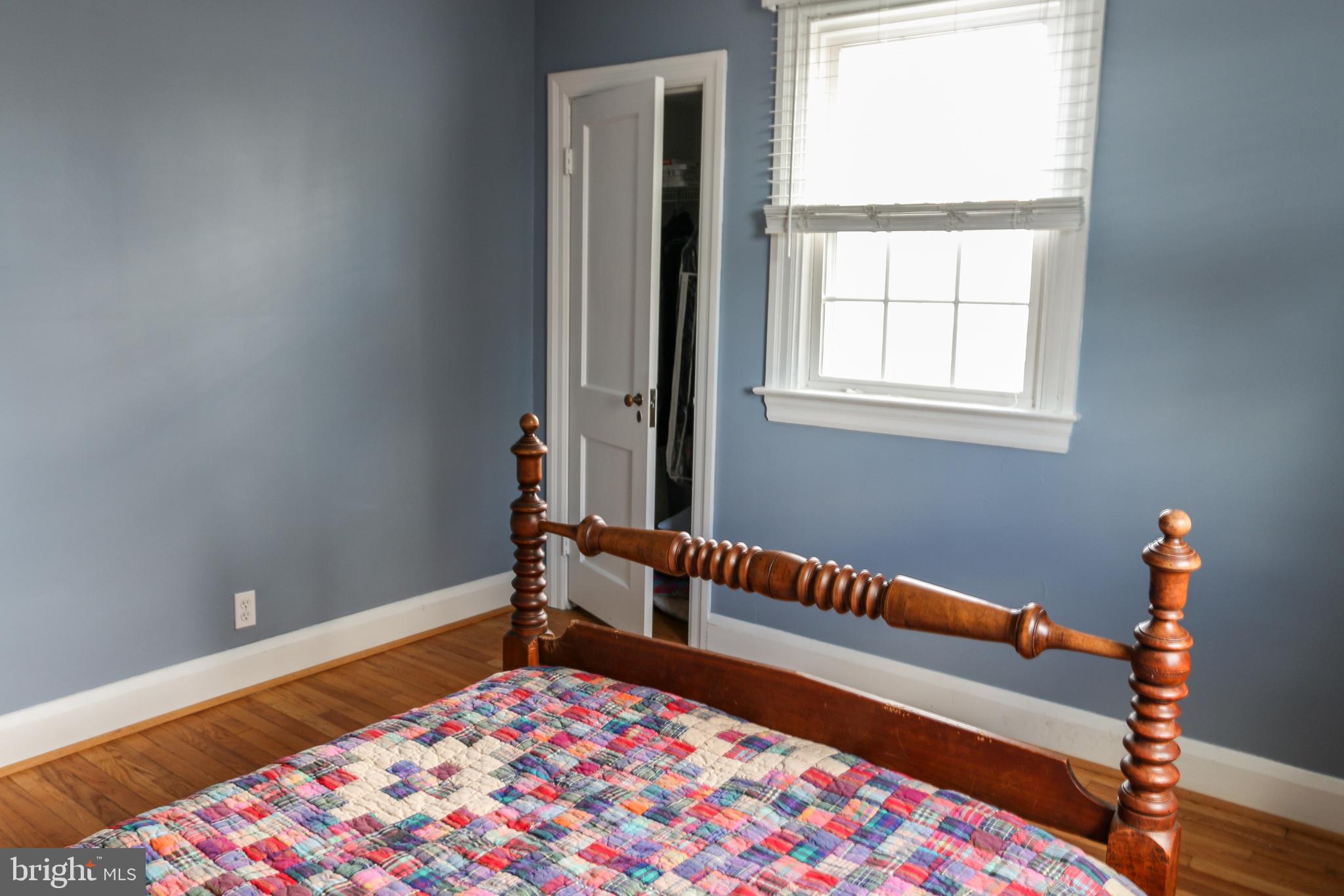 4208 Fordham Road Baltimore, MD 21229 - Photo 20 of 37 Bedroom 2
