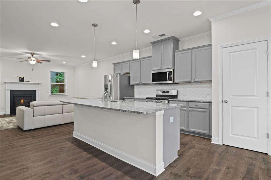 2779 White Oak Lane, Unit 20 Decatur, GA 30032 - Photo 9 of 39 Gallery Image 9