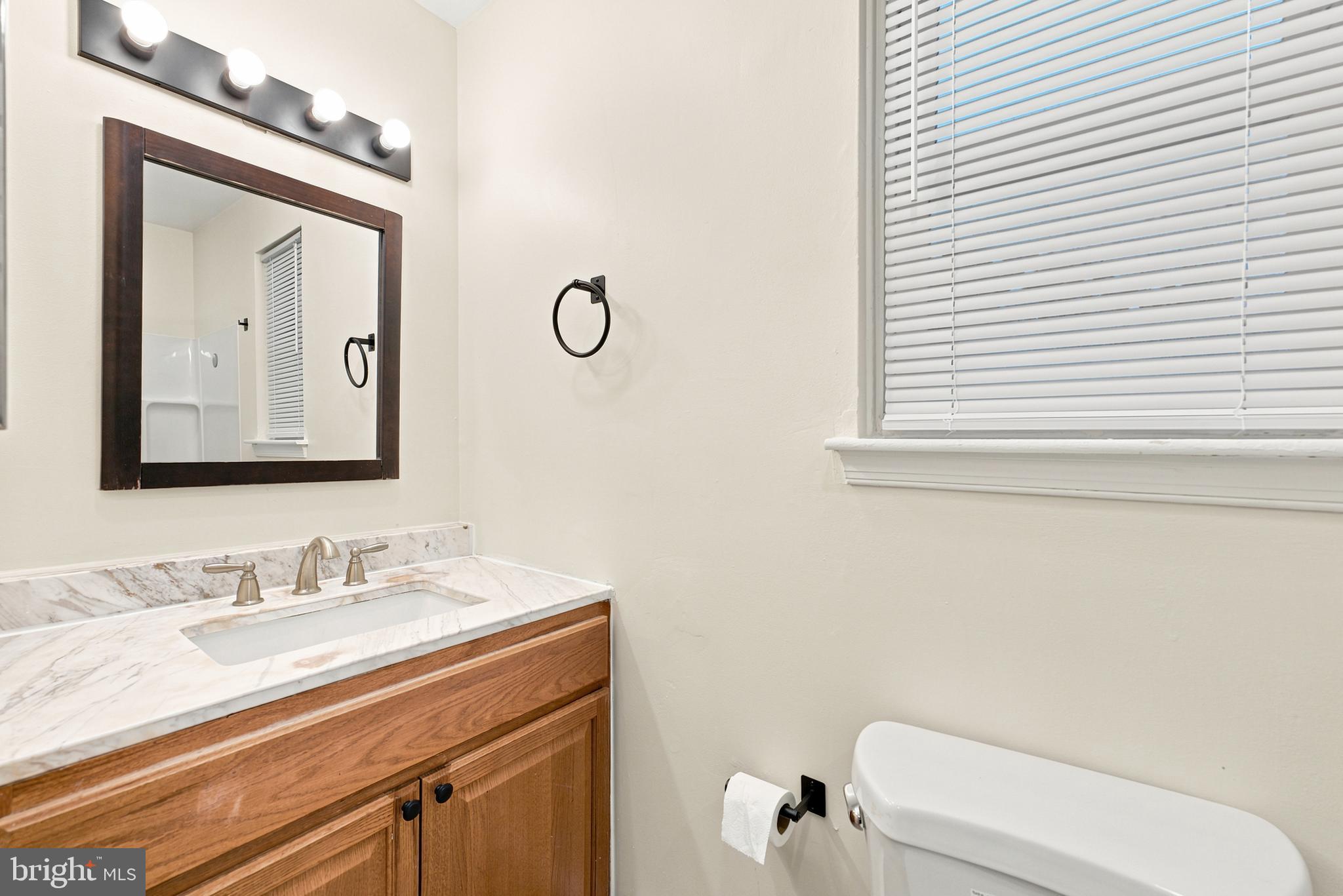 155 Hampshire Road Sicklerville, NJ 08081 - Photo 11 of 18