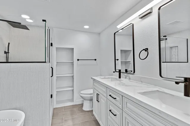 a view of a bathroom