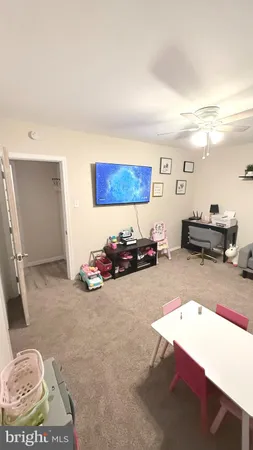 $419,900 | 304 Newport Road, Bristol, PA 19007