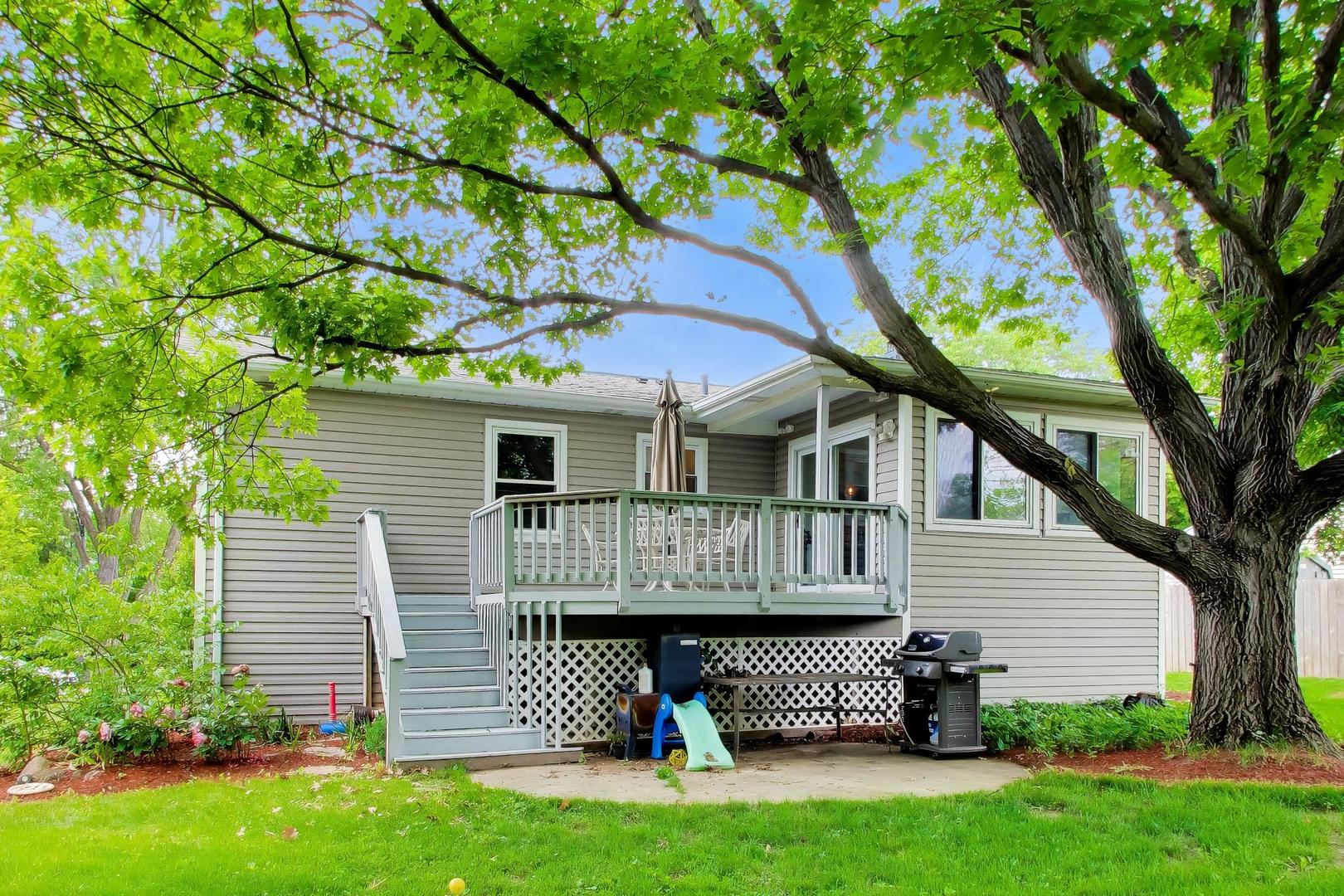 2167 Midhurst Road Downers Grove, IL 60516 - Photo 31 of 38