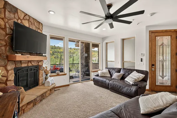 $739,000 | 565 South Vasels Road, Unit 5G, Brian Head, UT 84719