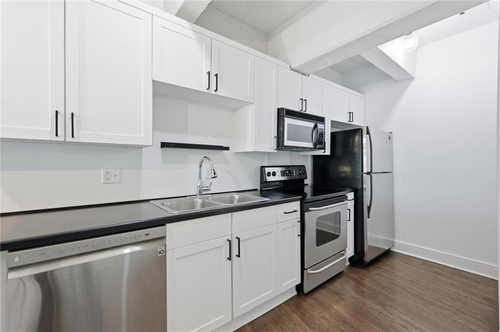 3001 Gillham Road, Unit 206 Kansas City, MO 64108 - Photo 10 of 45