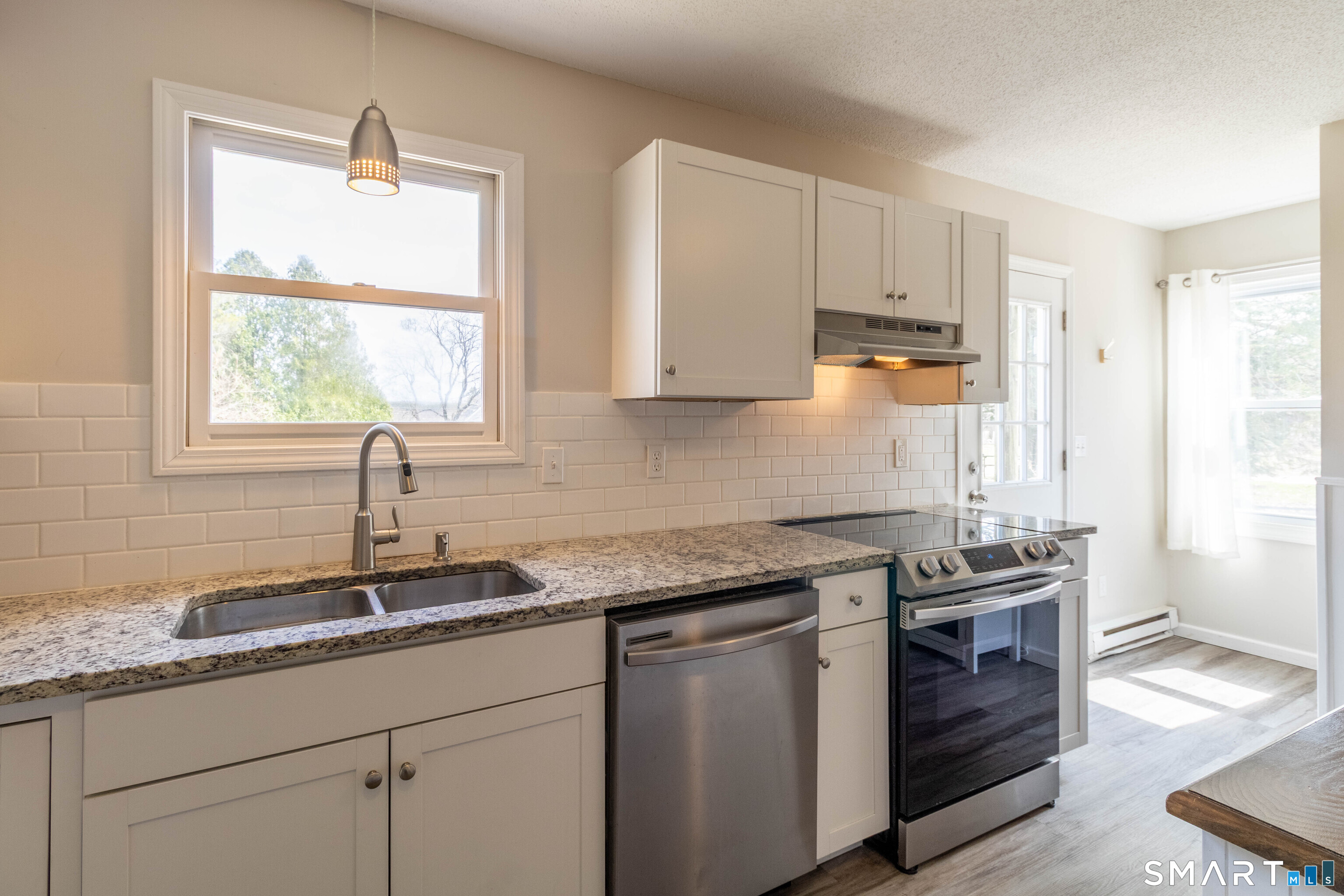 63 Whittemore Street Windham, CT 06226 - Photo 4 of 35