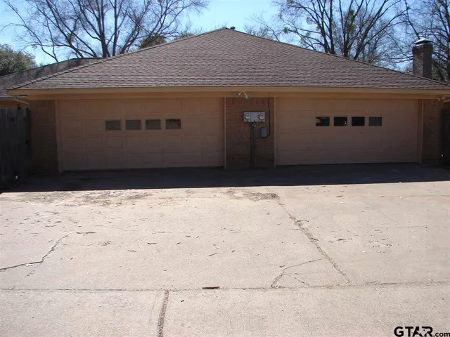 a front view of house