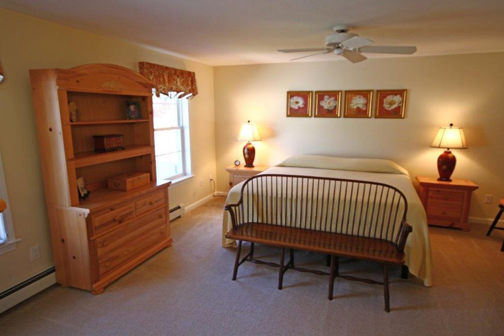 110 Spinnaker Ridge Drive, Unit 31 Wells, ME 04090 - Photo 22 of 39 18. 2nd floor Master BR