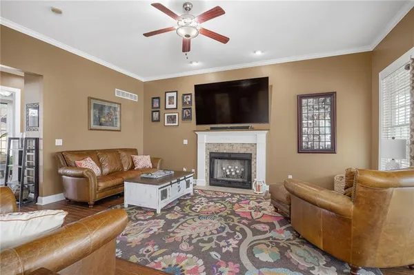 $609,900 | 4810 Aegean Terrace, St. Joseph, MO 64506