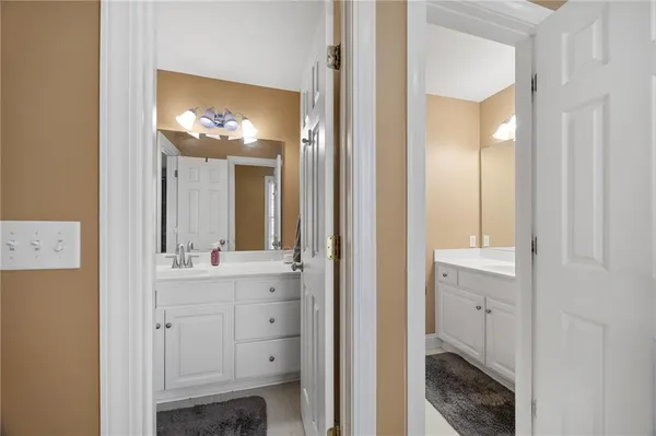 $609,900 | 4810 Aegean Terrace, St. Joseph, MO 64506