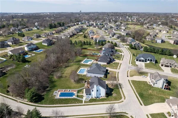 $609,900 | 4810 Aegean Terrace, St. Joseph, MO 64506