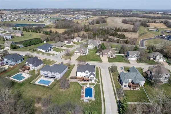 $609,900 | 4810 Aegean Terrace, St. Joseph, MO 64506