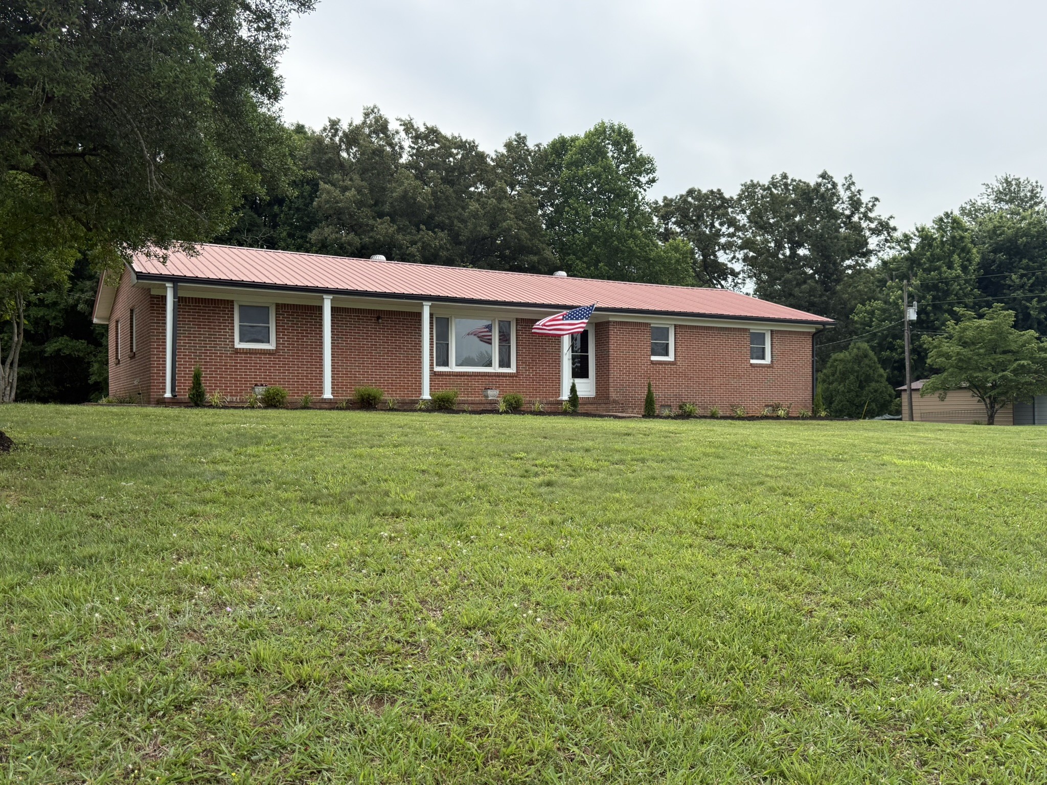3750 Yager Road McMinnville, TN 37110 - Photo 3 of 39