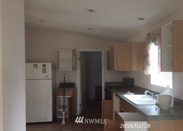 9014 173rd Avenue Southwest Rochester, WA 98579 - Photo 5 of 11