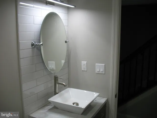 $2,400 | 1804 Kings Highway, Swedesboro, NJ 08085