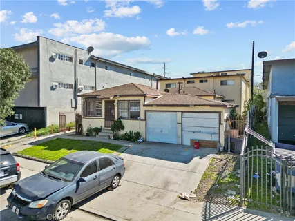 $1,050,000 | 1108 West 117th Street, Los Angeles, CA 90044
