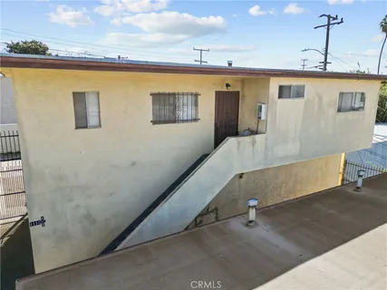 $1,050,000 | 1108 West 117th Street, Los Angeles, CA 90044