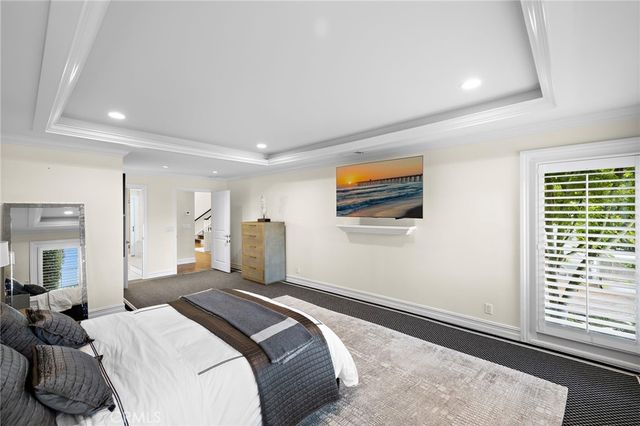 $4,495,000 | 18 Rue Grand Vallee, Newport Beach, CA 92660