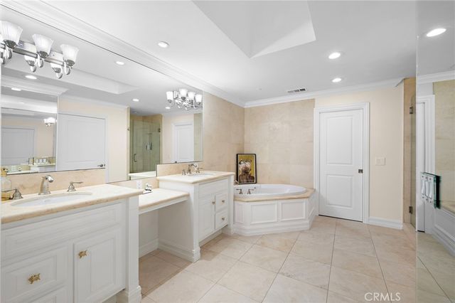 $4,495,000 | 18 Rue Grand Vallee, Newport Beach, CA 92660