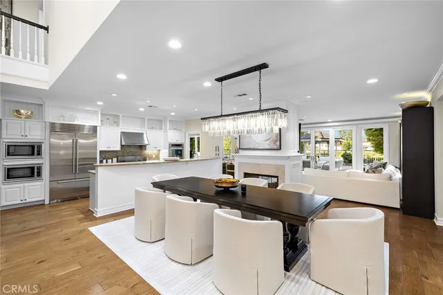 $4,495,000 | 18 Rue Grand Vallee, Newport Beach, CA 92660