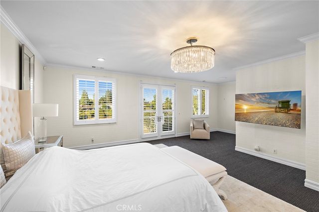 $4,495,000 | 18 Rue Grand Vallee, Newport Beach, CA 92660