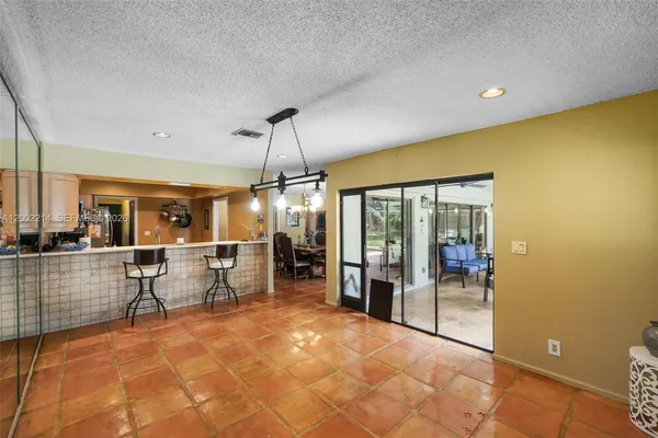 $5,900 | 6975 Bianchini Circle, Boca Raton, FL 33433