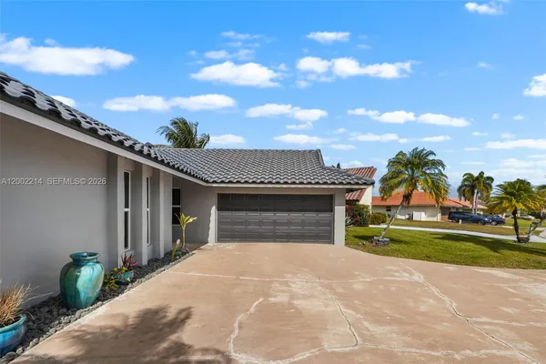 $5,900 | 6975 Bianchini Circle, Boca Raton, FL 33433