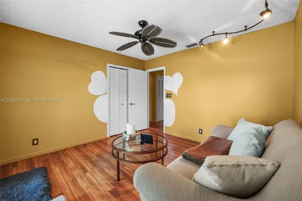 $5,900 | 6975 Bianchini Circle, Boca Raton, FL 33433