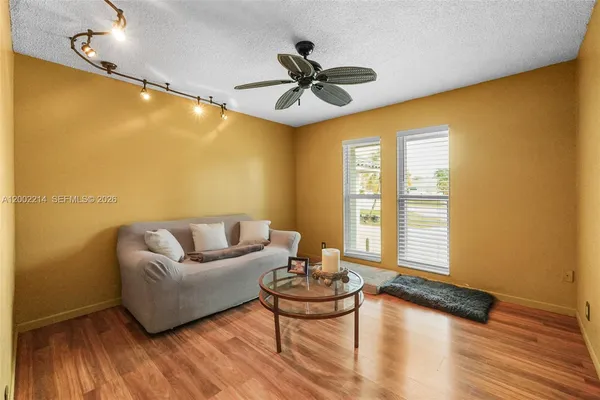 $5,900 | 6975 Bianchini Circle, Boca Raton, FL 33433