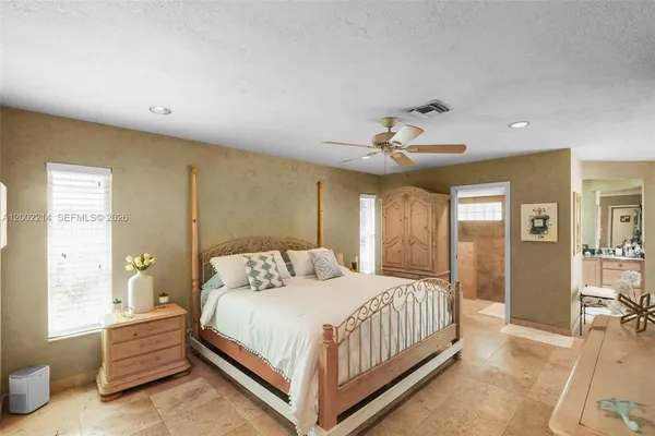 $5,900 | 6975 Bianchini Circle, Boca Raton, FL 33433