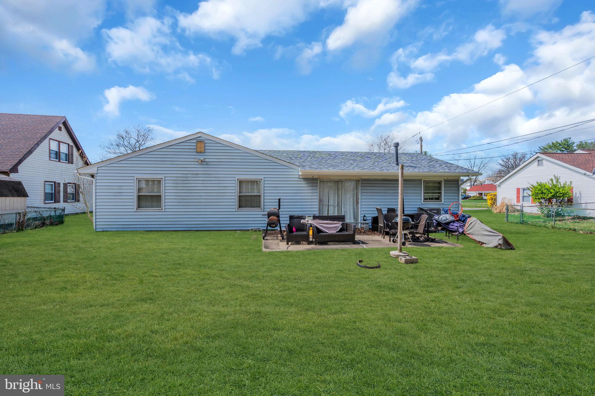 27 Genesee Lane Willingboro, NJ 08046 - Photo 21 of 25 a view of a house with a yard