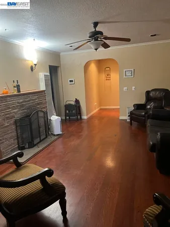 $2,800 | Foothill Square, Oakland, CA 94605