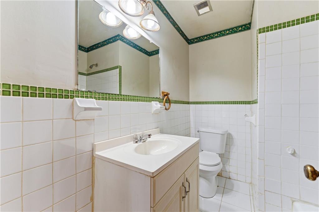 2567 Creston Way Morrow, GA 30260 - Photo 15 of 35